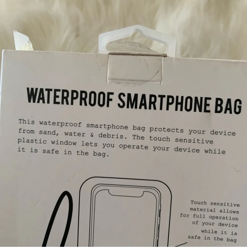 Urban Outfitters Waterproof Smartphone Bag -Black
